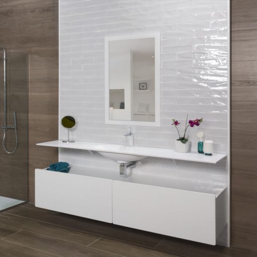 Alternative view of Opal Brick White