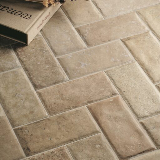 Alternative view of Terra Di Pienza Brick
