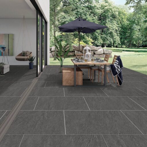 Alternative view of Quartz Paver Nero